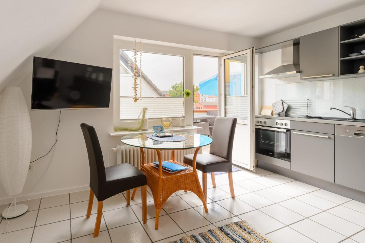 Nordsee-Apartments Hinrichsen 胡苏姆 外观 照片